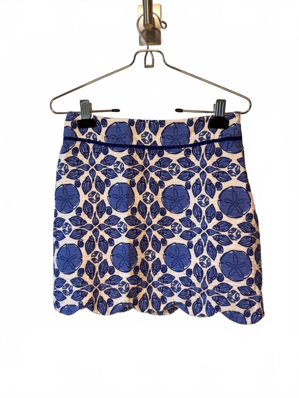 Vineyard Vines | Margo Scalloped Hem Skirt | Breaker Blue Shell Tile Size 00